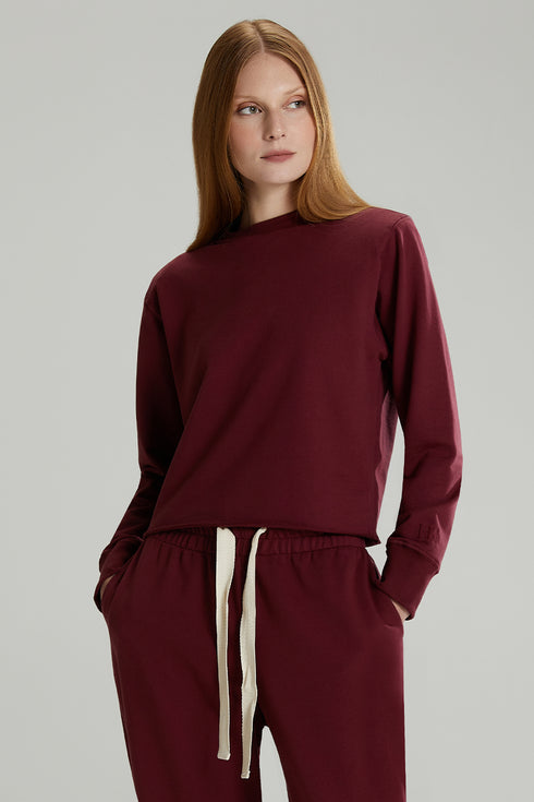 BLUSA GOLA ALTA VINHO